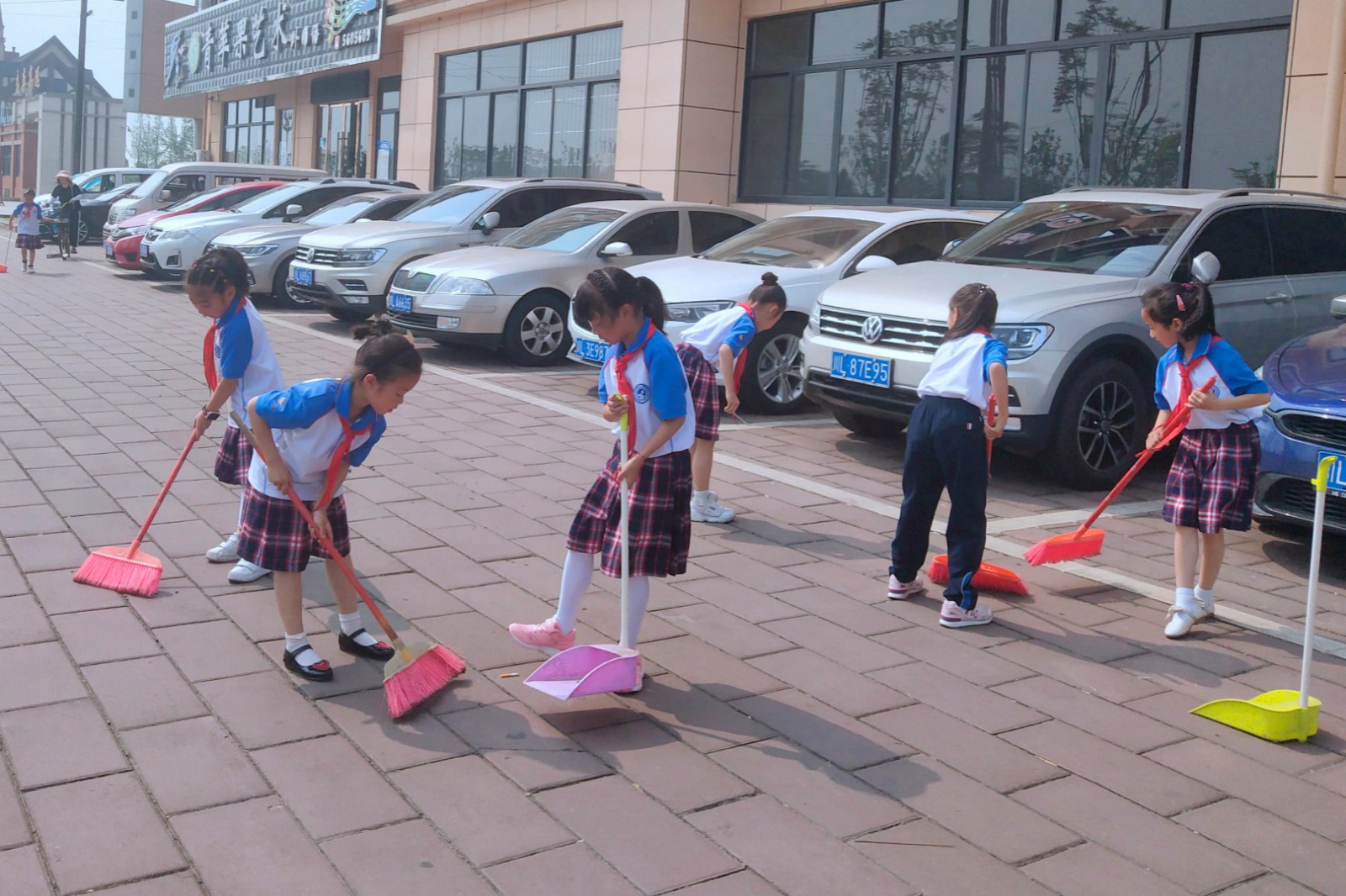 微信图片_20190426110533.jpg