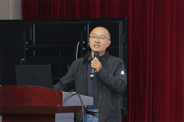 全校教师会 (3).JPG
