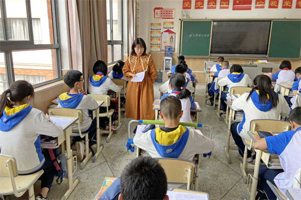 葛江 (4).jpg
