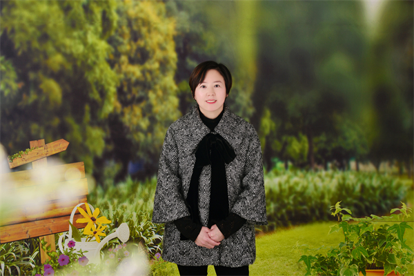 王丹.jpg